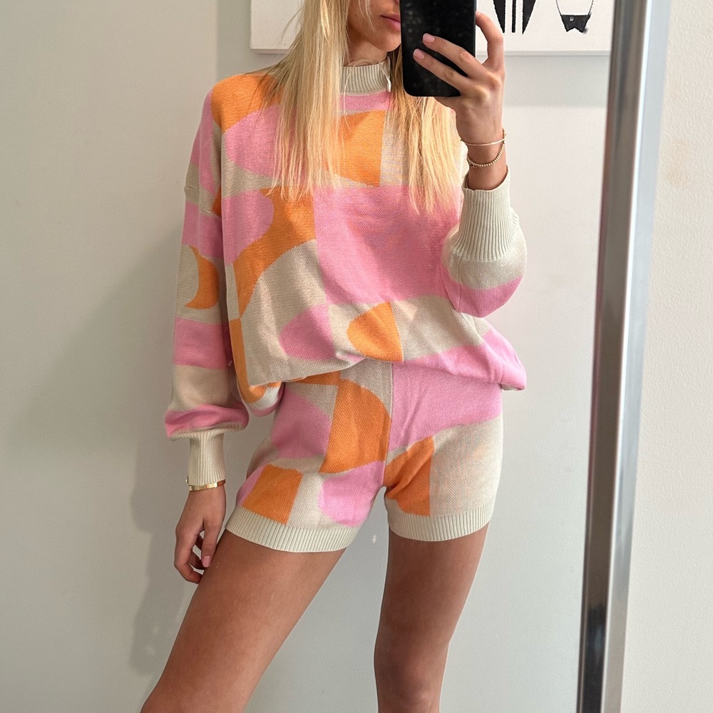 Super cute VRG GRL set! Sold out!